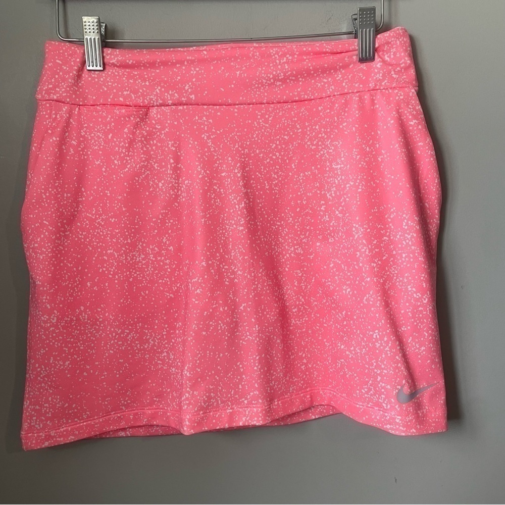 💘💖 NIKE DRI FIT SKORT BARBIE PINK & white size XS 💕💖